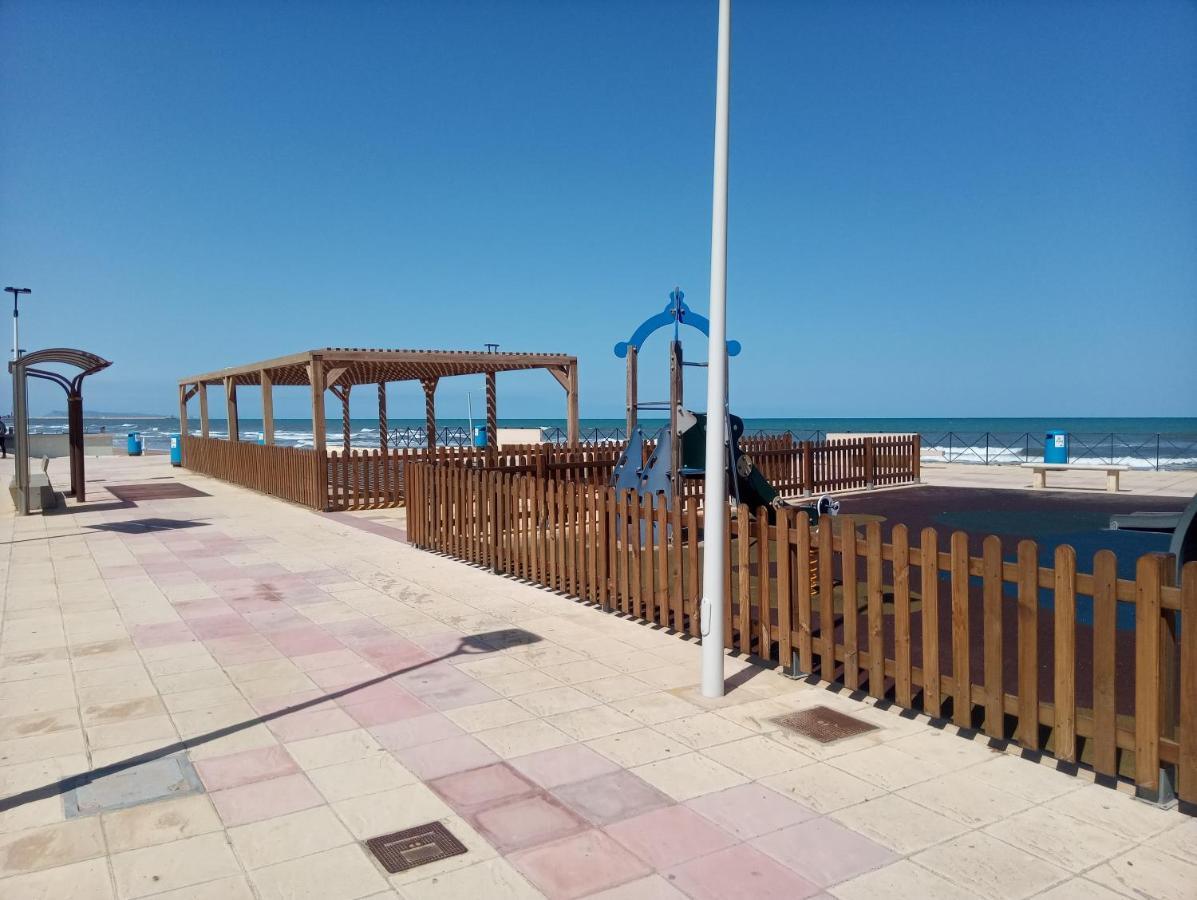 Apartamentos Playa De Bellreguard,Gandia,Oliva,Denia,Benidorm المظهر الخارجي الصورة